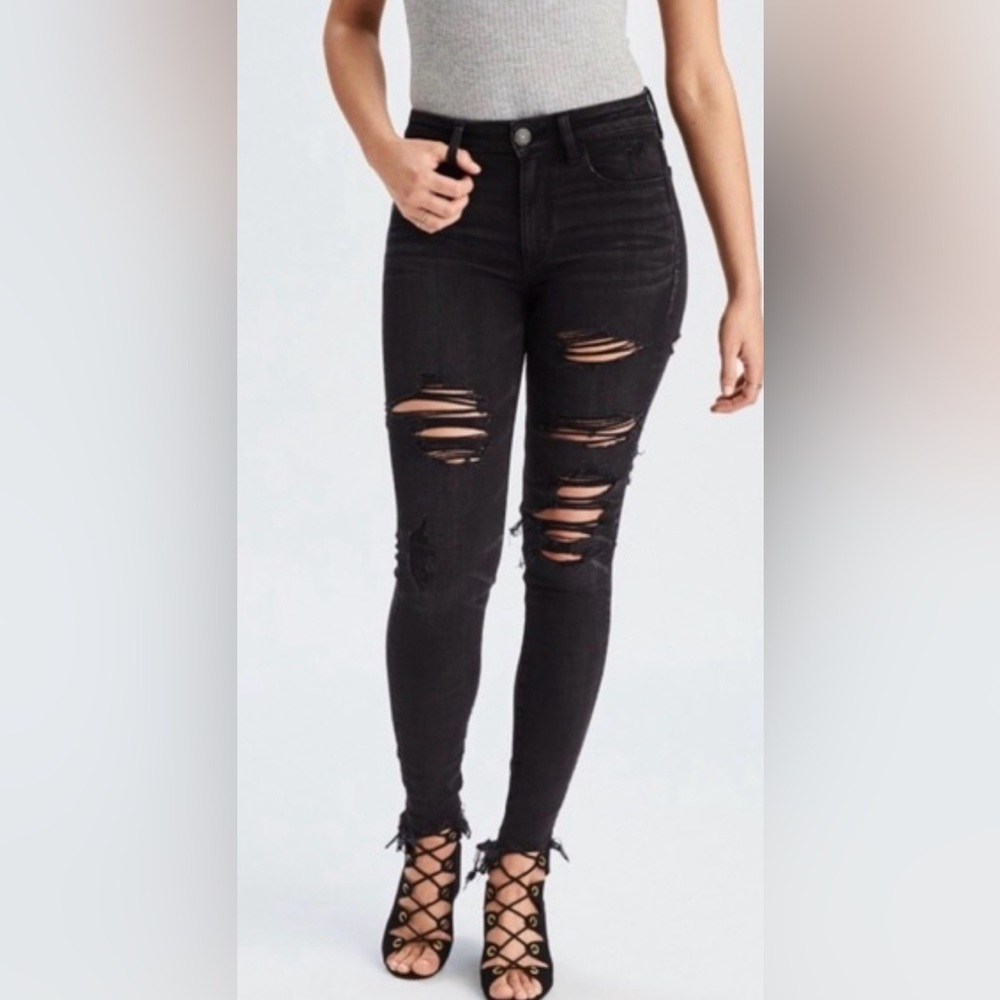 American Eagle Outfitters Super High-Rise Jegging. Women size 14